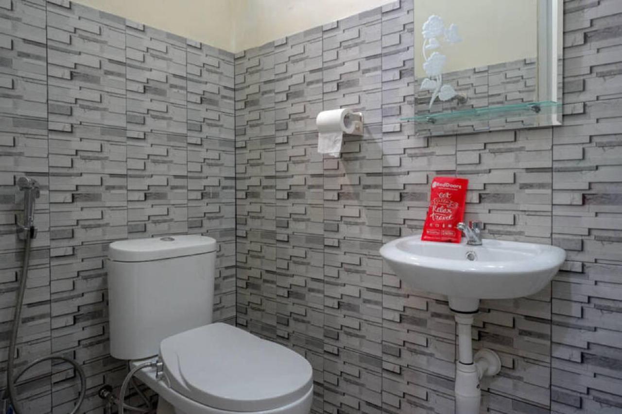 Hotel Reddoorz @ Jalan Raya Kaliwungu Selatan Kendal Exteriér fotografie